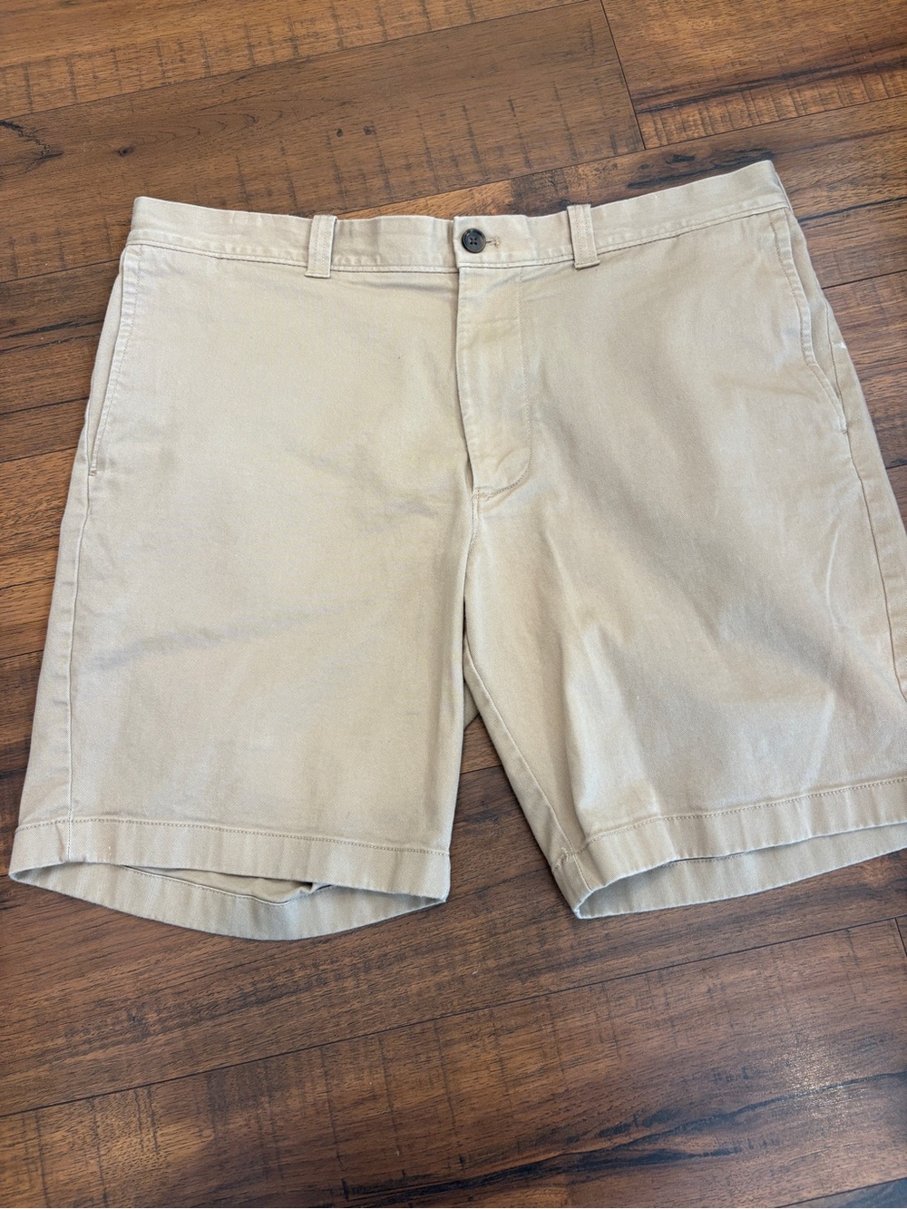 JCrew Mercantile Shorts Mens 35 Khaki Beige Chino Classic Casual Flat Front 35x9